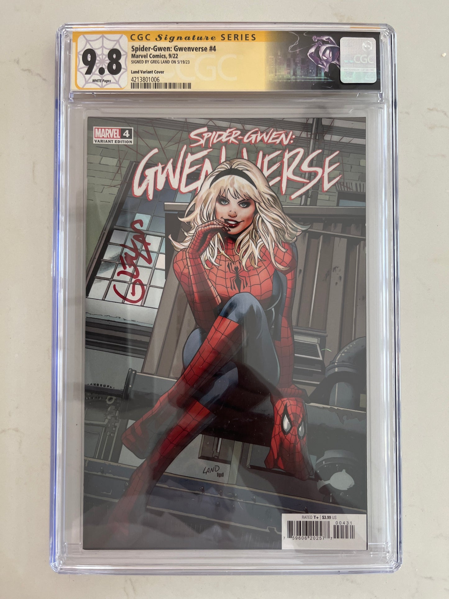 Spider-Gwen: Gwenverse #4 CGC 9.8 signed by Greg Land