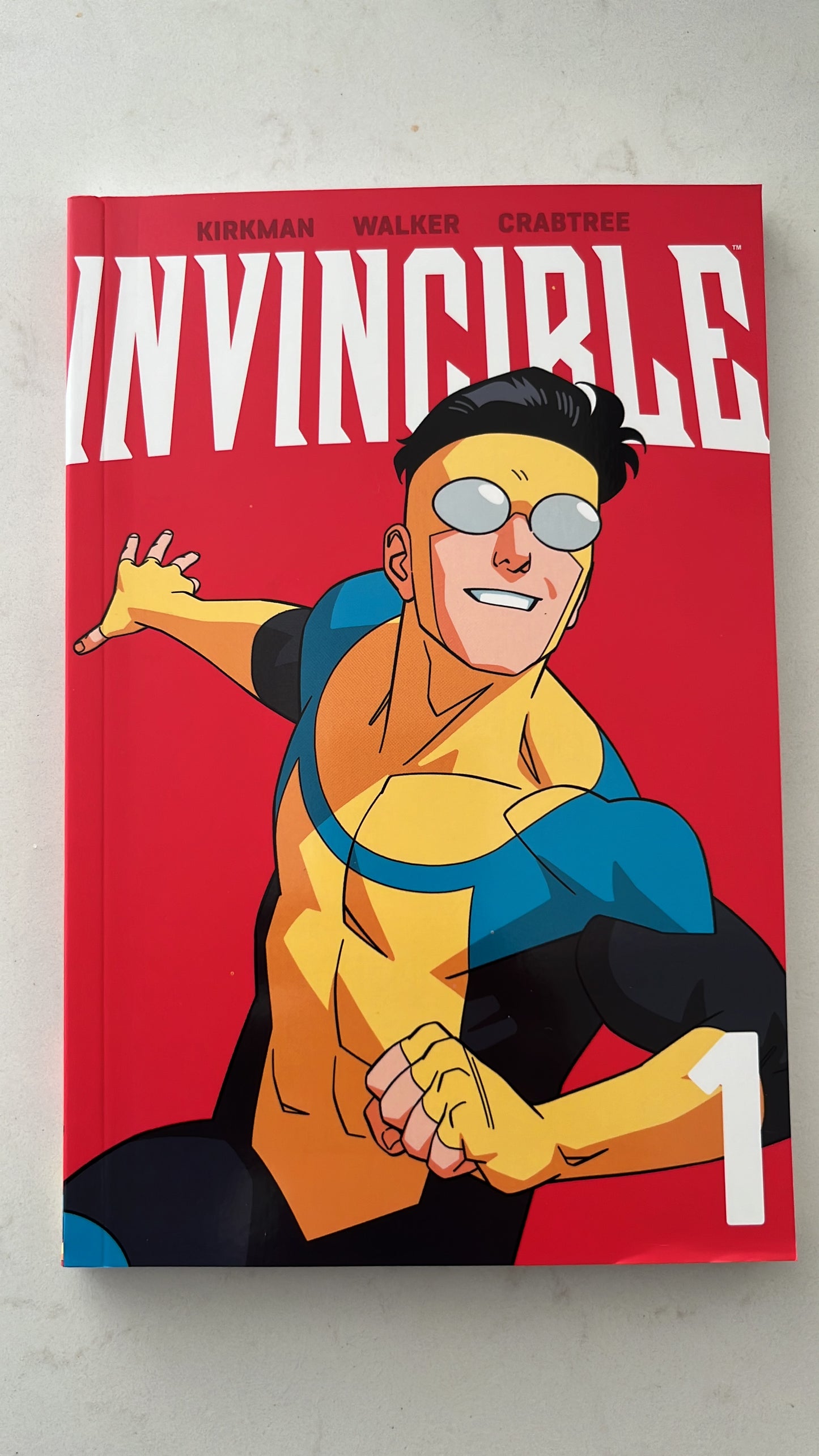 Invincible TPB Volume 1